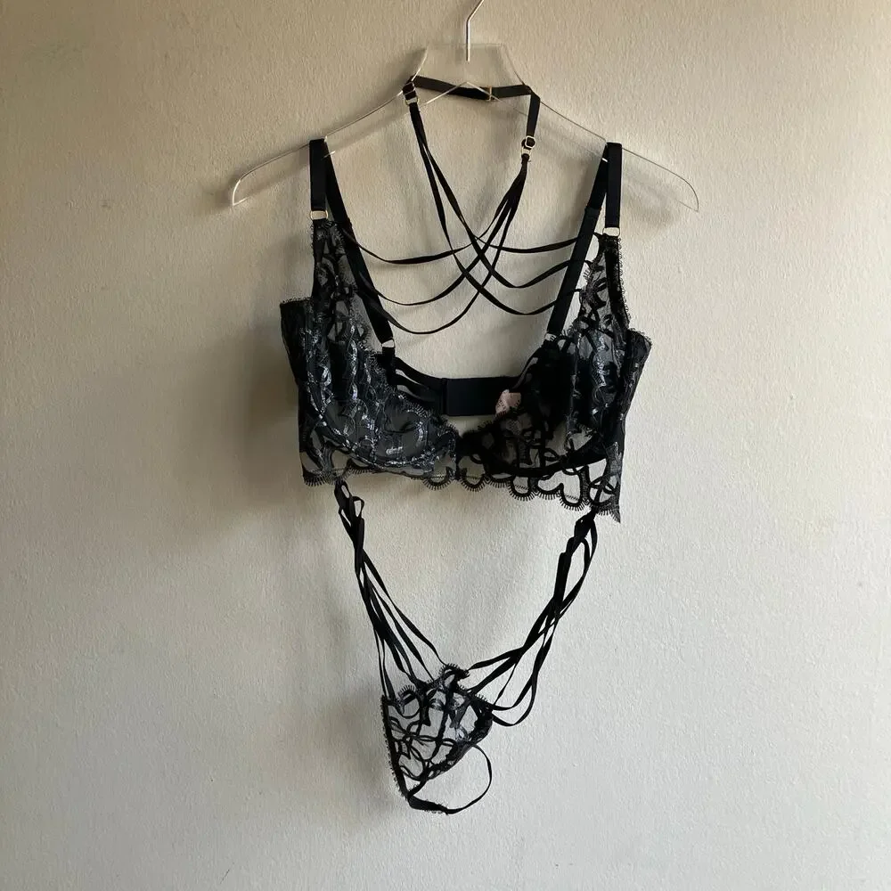Victoria’s Secret Very Sexy Shimmer Heart Open Cup Strappy Playsuit Size XXL New